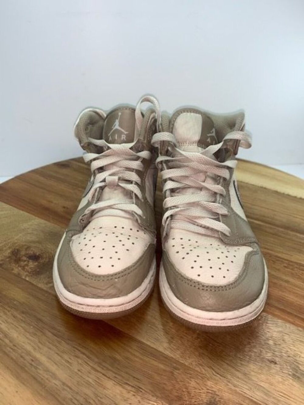 Nike Air Jordan 1 Mid GS Legend Brown Khaki Kids Size 3.5 Y HF4781-203 Sneakers - Picture 8 of 14